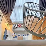 New! The Apple Residence I 2-3Br I Game I 5Min Jonker - Managed By Alviv Homestay